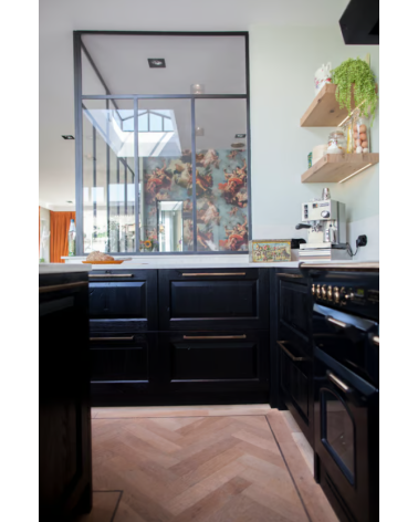 Poignées de meuble en bronze intemporels pour cuisine et salle de bain