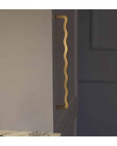Poignée Barre Asymétrique en Laiton Massif – Design Moderne