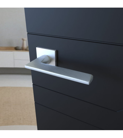 Poignée de porte chrome satiné ARA poignée design