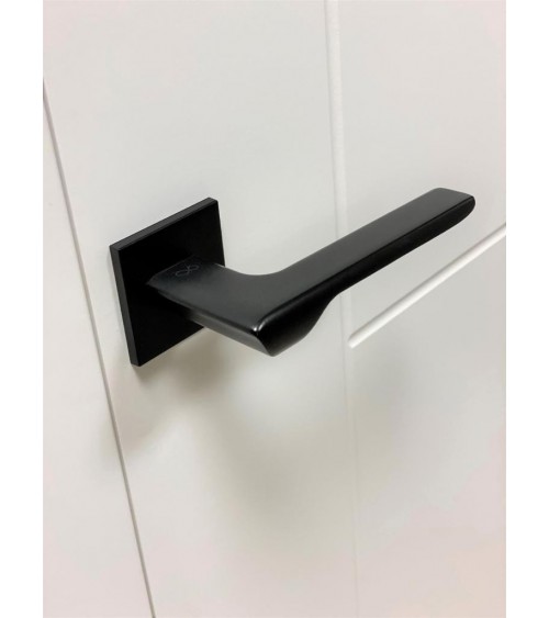 Poignée de porte noire LIGNE poignée design