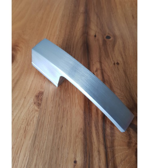 Poignée de porte chrome satiné Arc poignée design