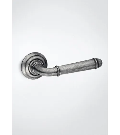 Poignée de porte vieil argent Mandelli Hartu poignée design