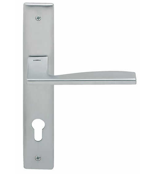 Poignée de porte sur plaque longitudinale Mandelli Link poignée design