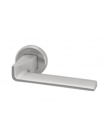 Poignée de porte chrome satiné Ento Edge poignée design