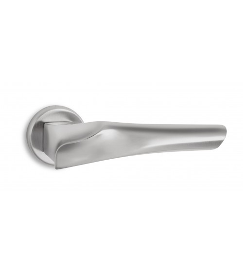 Poignée de porte chrome satiné Ento Anatomica poignée design