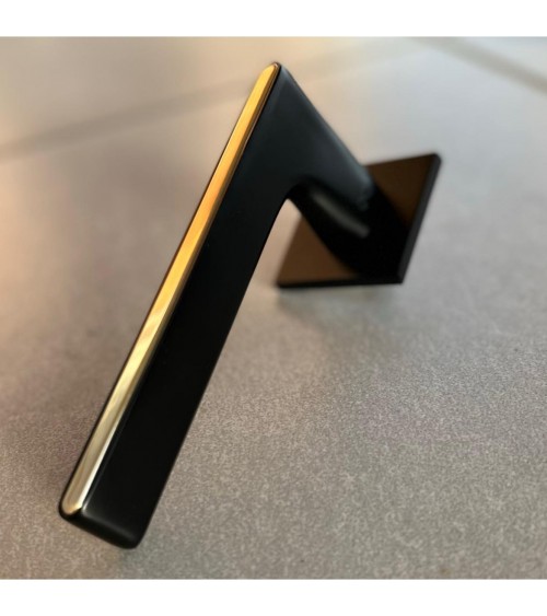 Poignée de Porte Noire et doré Ferrara carré -  poignée design
