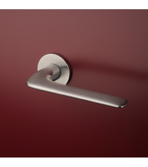 Poignée de porte chrome brossé VIOLA poignée design