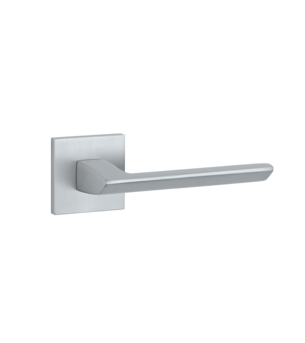 Poignée de porte chrome satiné OGA poignée design