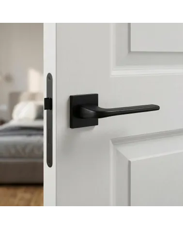 La poignée de porte carré en zamak de couleur noire