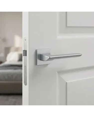 Poignées de porte chrome satinée BIRA