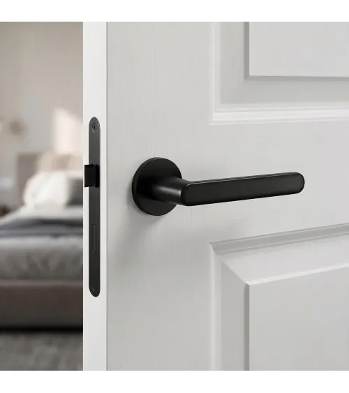 Poignée de porte noire Nesh quincaillerie design