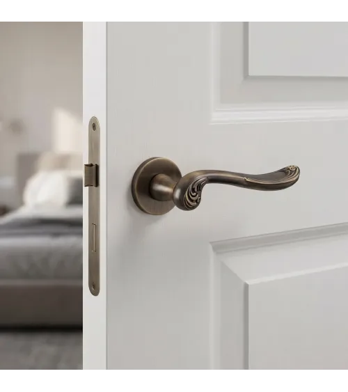 Poignée de porte style rétro ERIS quincaillerie design