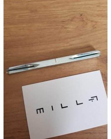 Tige carrée de 7mm pour poignée de porte avec une carte de visite millapoignees