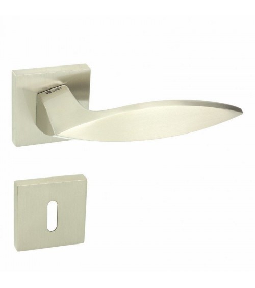 Poignée de porte design Quezo QR à clé L -  quincaillerie design