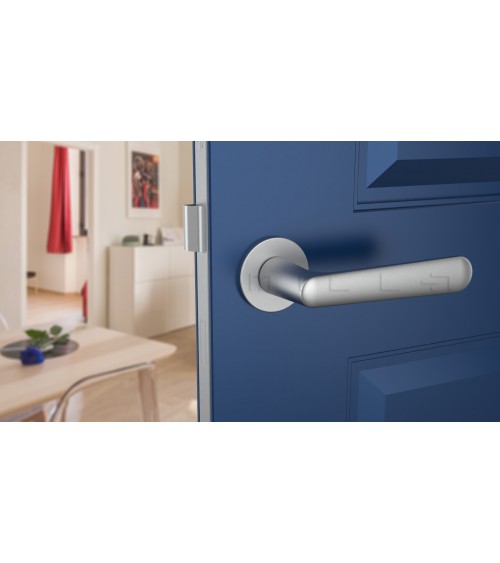 Poignée de porte chrome satiné ARIA poignée design