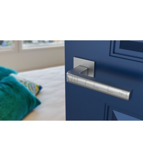 Poignée de porte chrome satiné SALICE quincaillerie design