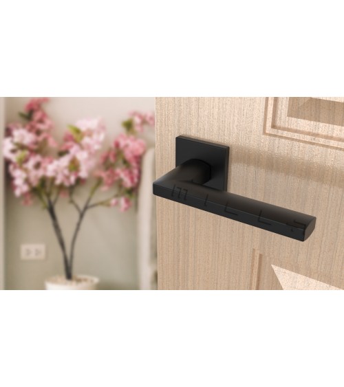 Poignée de porte noire PYROLA quincaillerie design