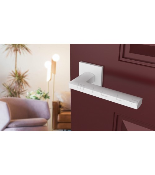 Poignée de porte blanche PYROLA quincaillerie design