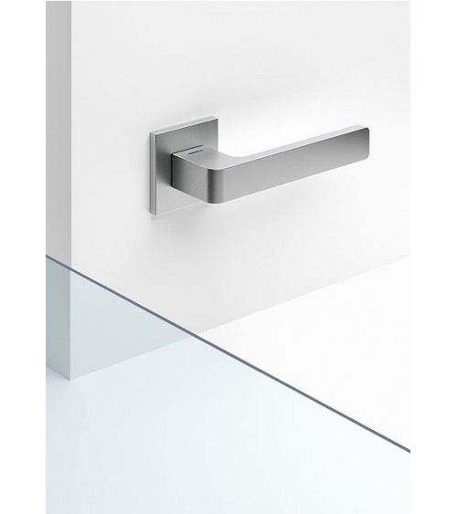 Poignée de porte chrome poli Mandelli Lario poignée design