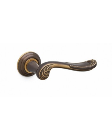 Poignée de porte bronze sculpture Mandelli Lord poignée design