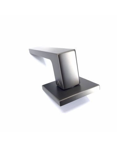 Poignée de porte classique WARNA poignée design vue zoomée