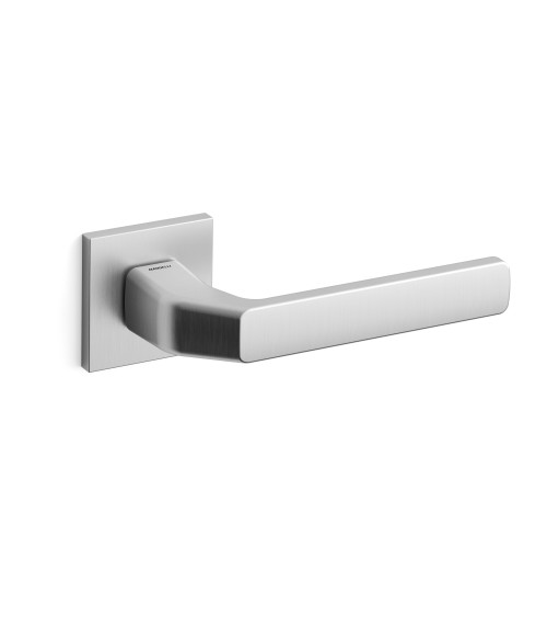 Poignée de porte chrome satiné Mandelli Fenix quincaillerie design
