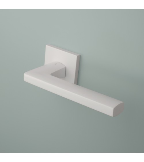 Poignée de porte en zamak PYROLA quincaillerie design
