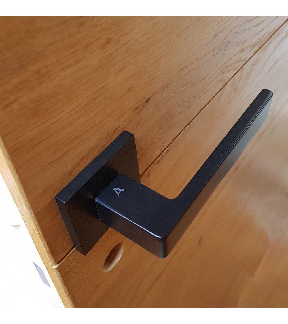 Poignée de porte en zamak SULLA poignée design