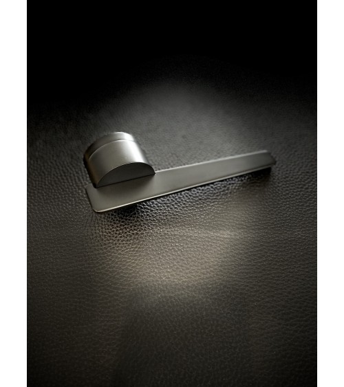 Poignée de porte futuriste JUMELLE poignée design