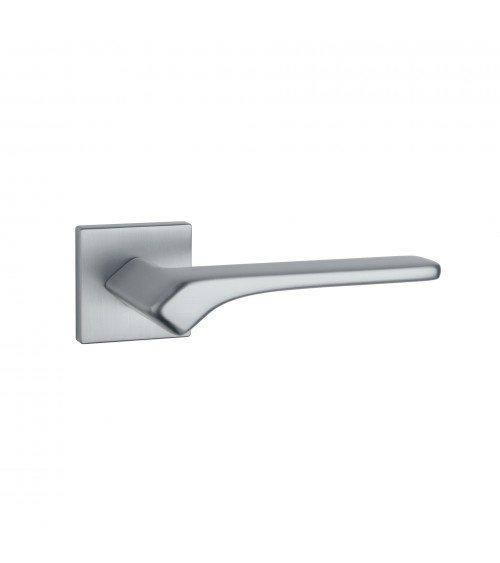 Poignée de porte chrome satiné BERGERIA quincaillerie design