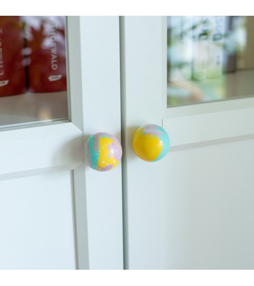 Bouton de meuble en bois de hêtre jaune funky poignée design