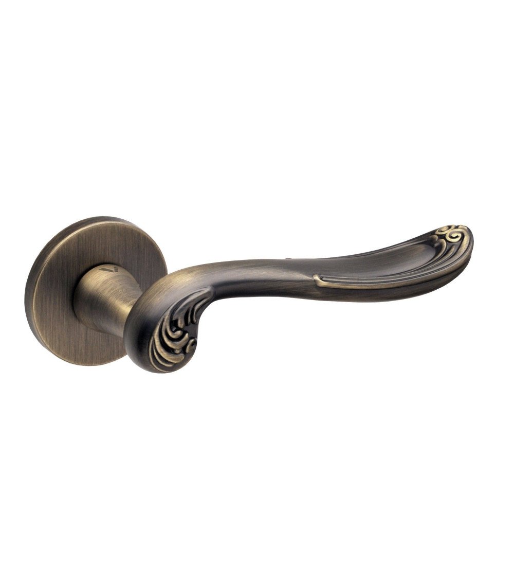 Poignée de porte en zamak ERIS quincaillerie design