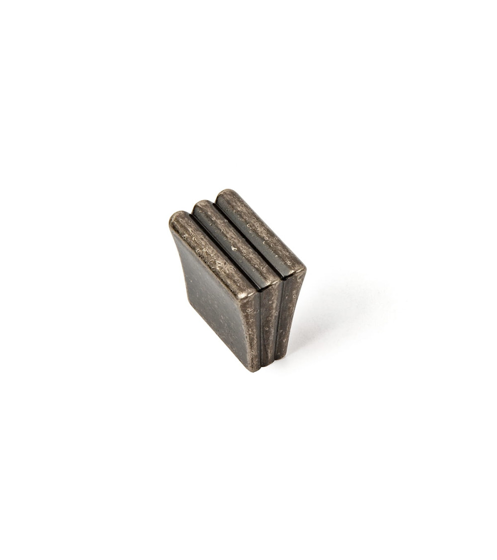 Bouton de meuble vieil argent LIBRETTO poignée design