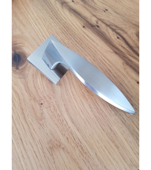 Poignée de porte design Quezo QR WC -  quincaillerie design