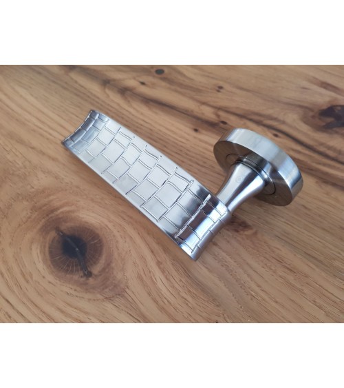 Poignée de porte DOM Skin R -  quincaillerie design