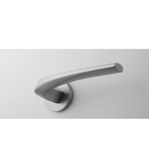 Poignée de porte chrome satinée DALIA poignée design