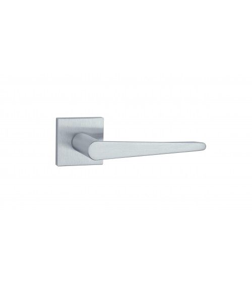 Poignée de porte couleur chrome satiné ARNICA poignée design