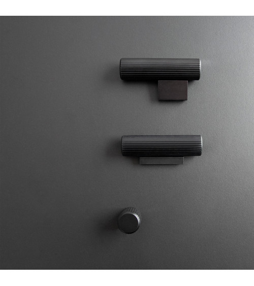 Bouton de meuble noire AVANTI en T poignée design