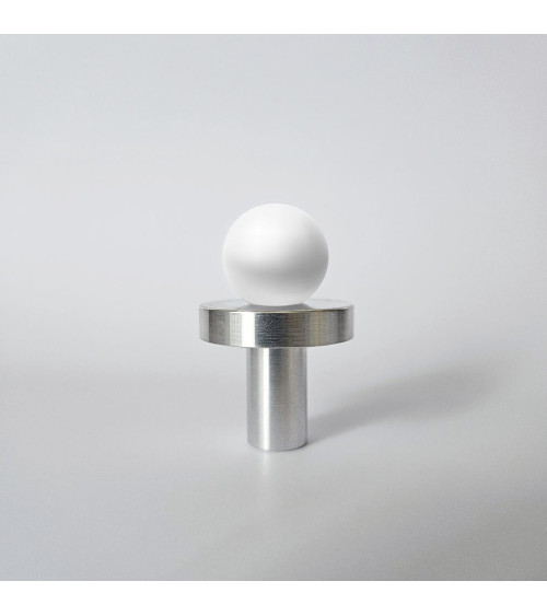 Bouton de meuble en laiton POLA WHITE poignée design