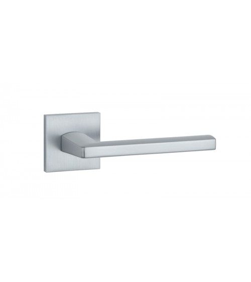 Poignée de porte chrome satiné PYROLA quincaillerie design