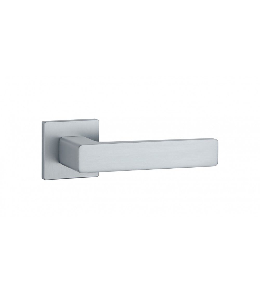 Poignée de porte chrome satiné ERICA quincaillerie design