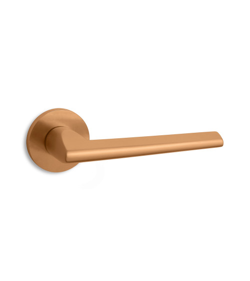 Poignée de porte cuivre Ento Pilot poignée design