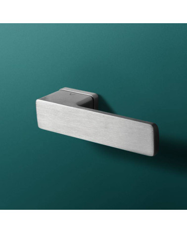 Poignée de porte moderne Cube poignée design couleur 1 montée sur un fond
