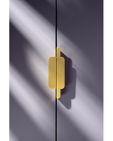 Poignée de meuble en laiton EDIT EDGE poignée design fixée verticalement un meuble