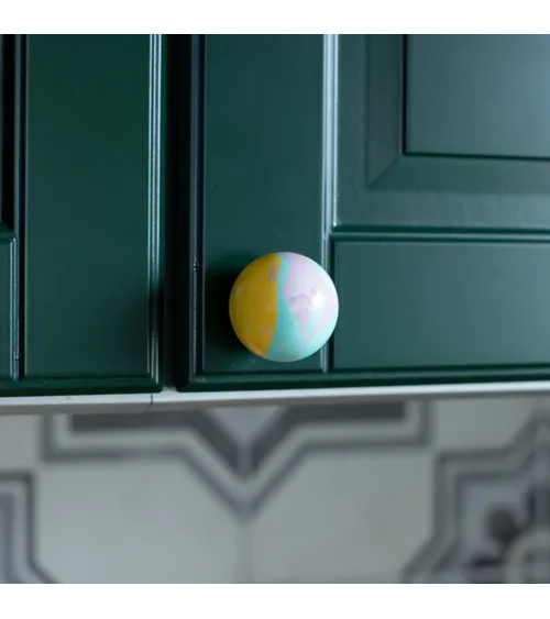 Bouton de meuble en bois de hêtre jaune funky poignée design