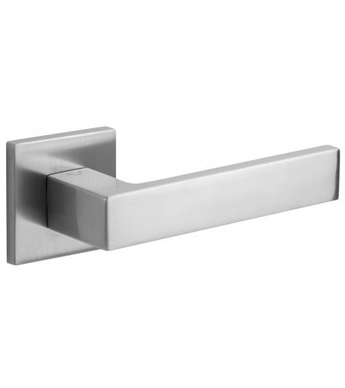 Poignée de porte couleur chrome brossé WARNA poignée design
