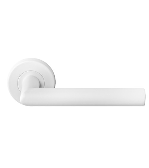 poignée de porte blanche sur une rosace ronde