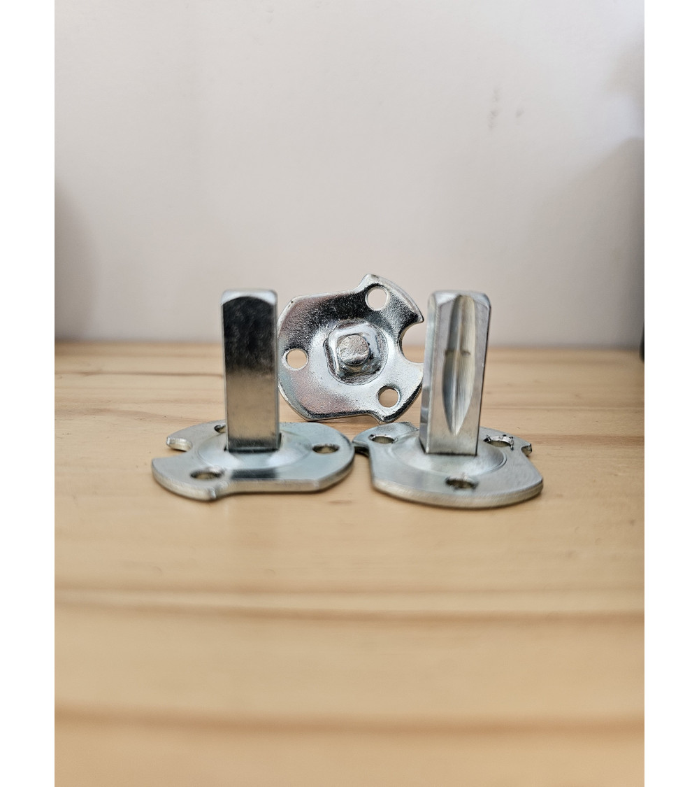 Platine percée de fixation avec tige carrée pour poignée de porte