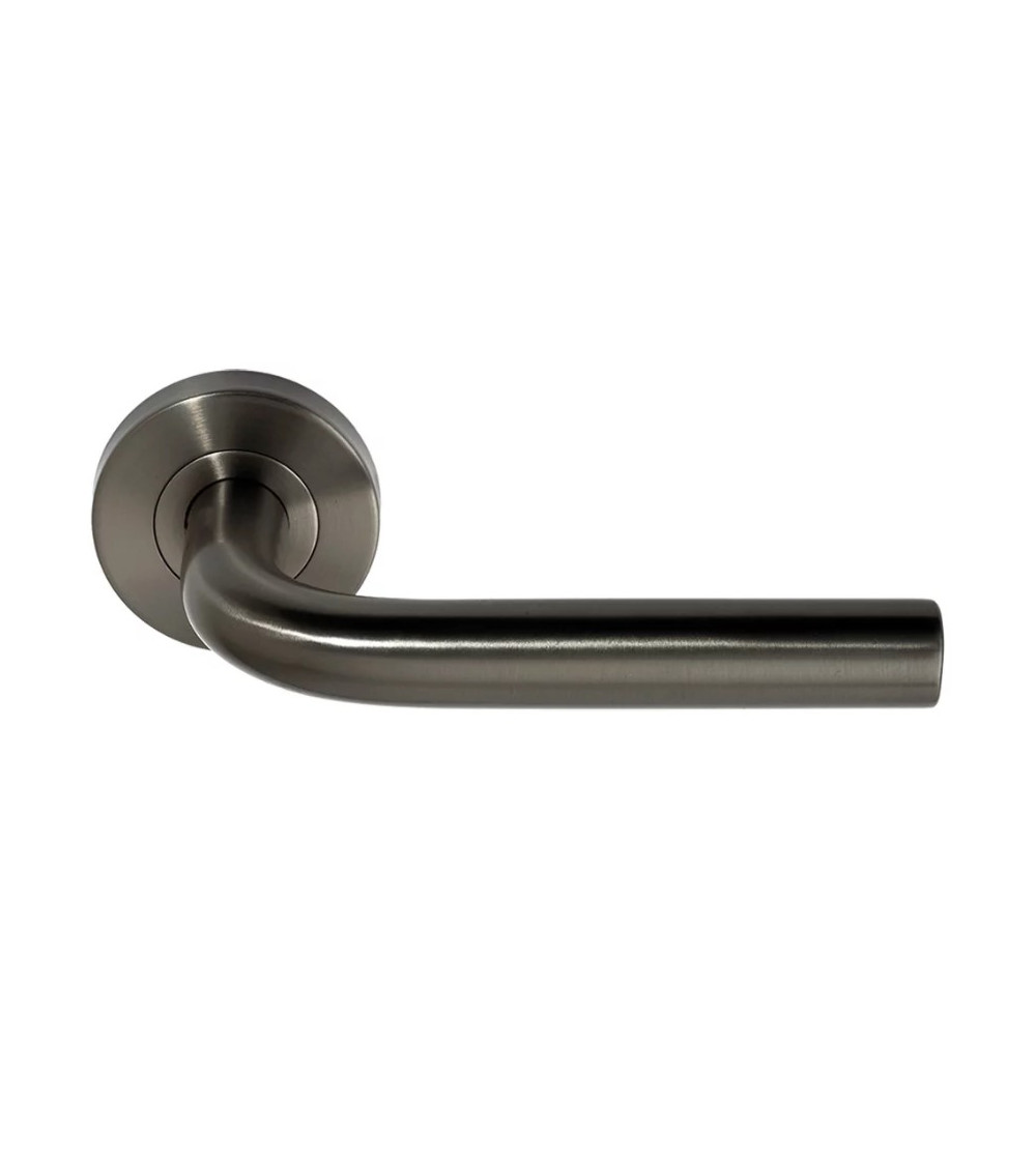 poignée de porte sur une rosace ronde de couleur anthracite pour espace publique