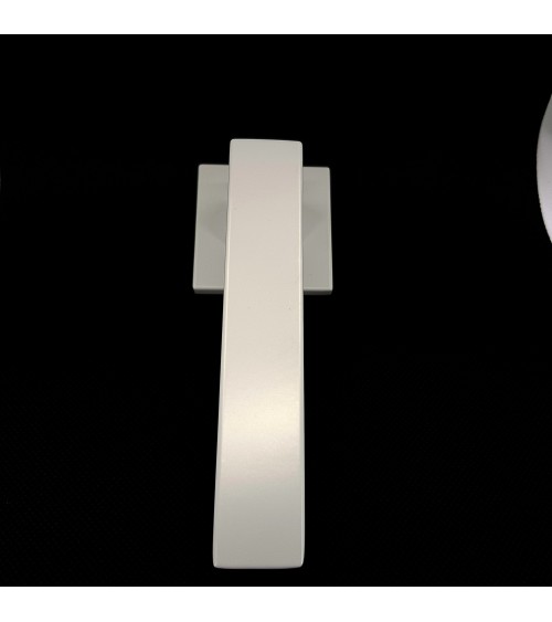 Poignée de porte couleur blanche WARNA poignée design